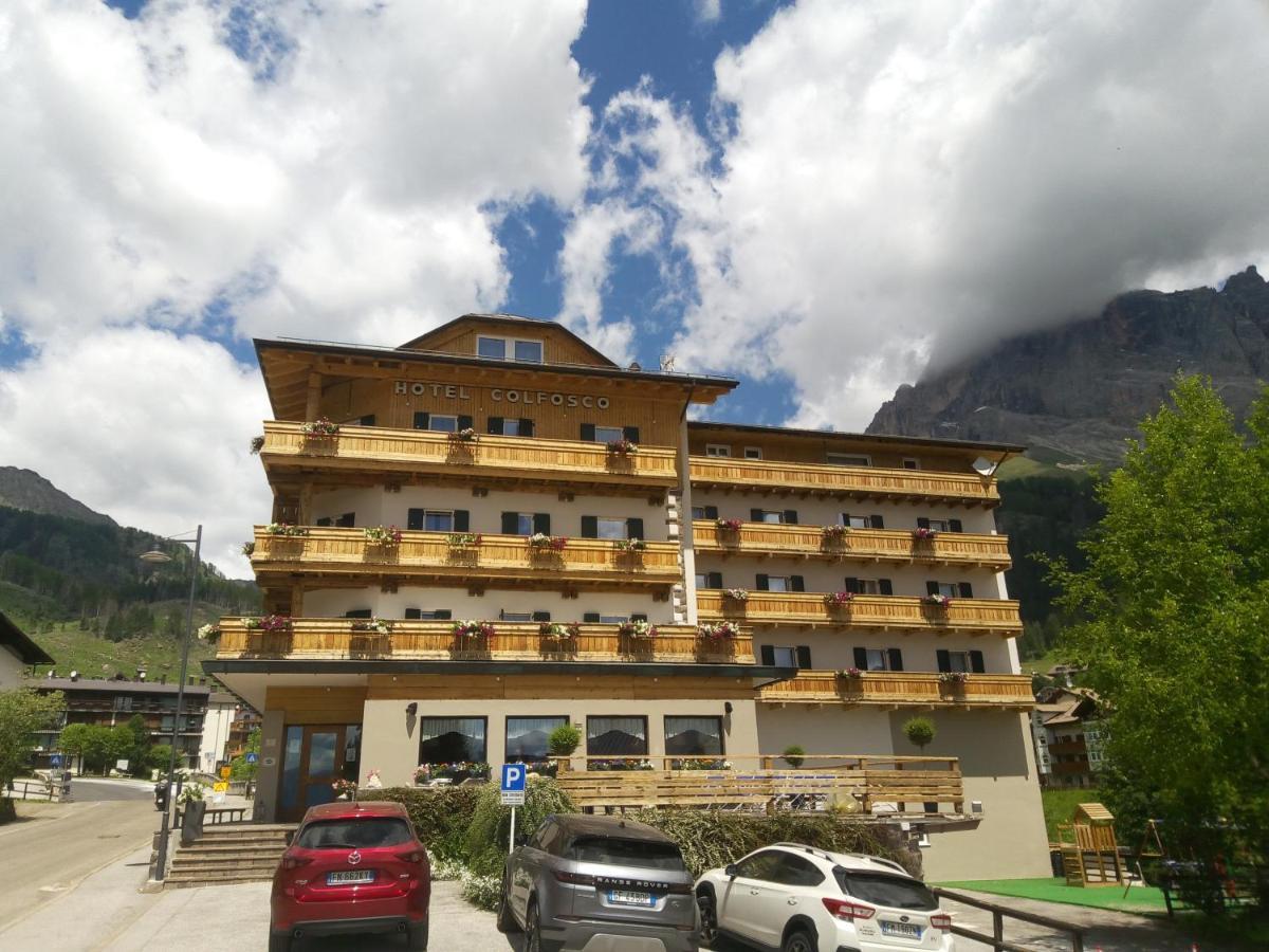 Hotel Colfosco San Martino Di Castrozza Kültér fotó