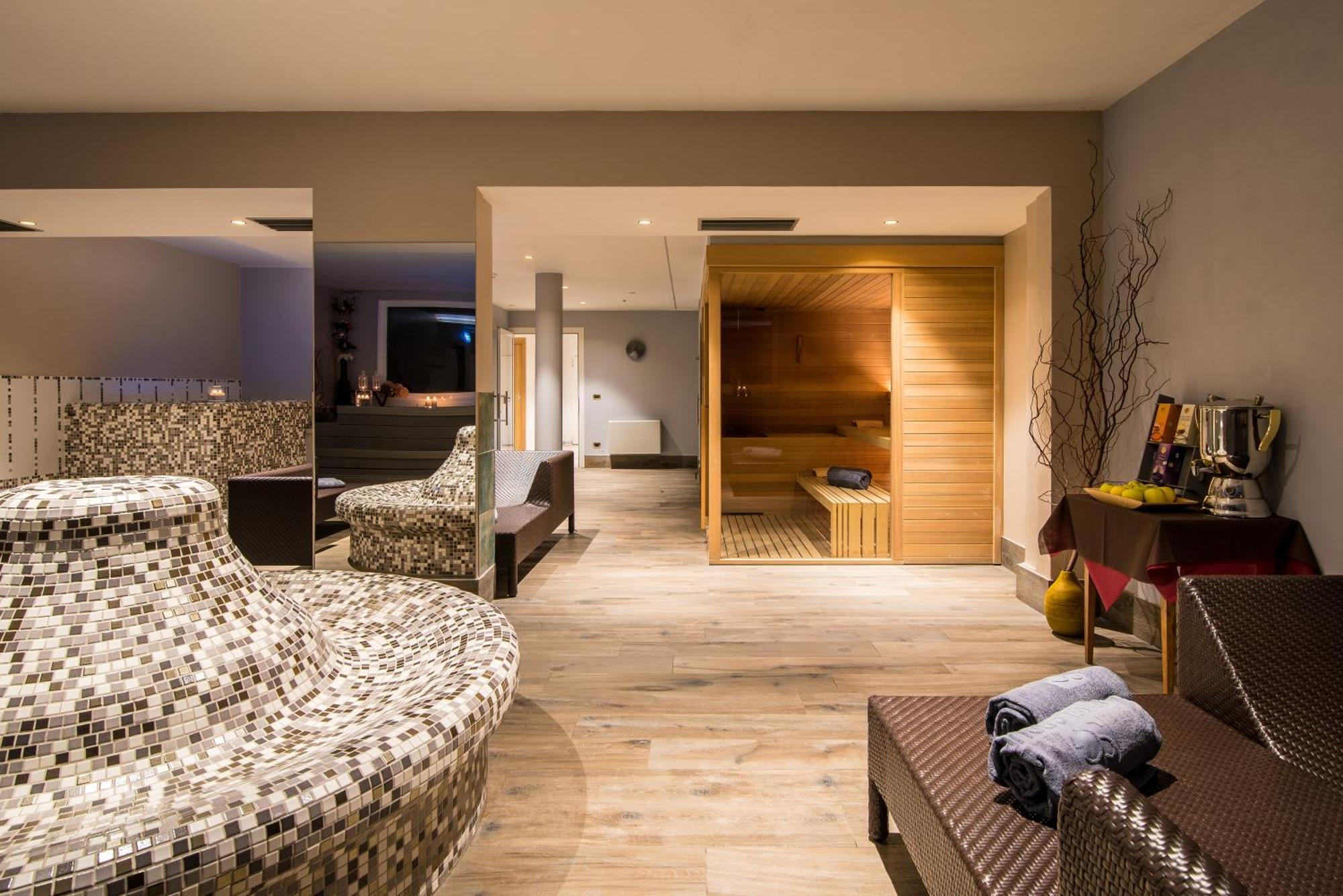 Hotel Colfosco San Martino Di Castrozza Kültér fotó