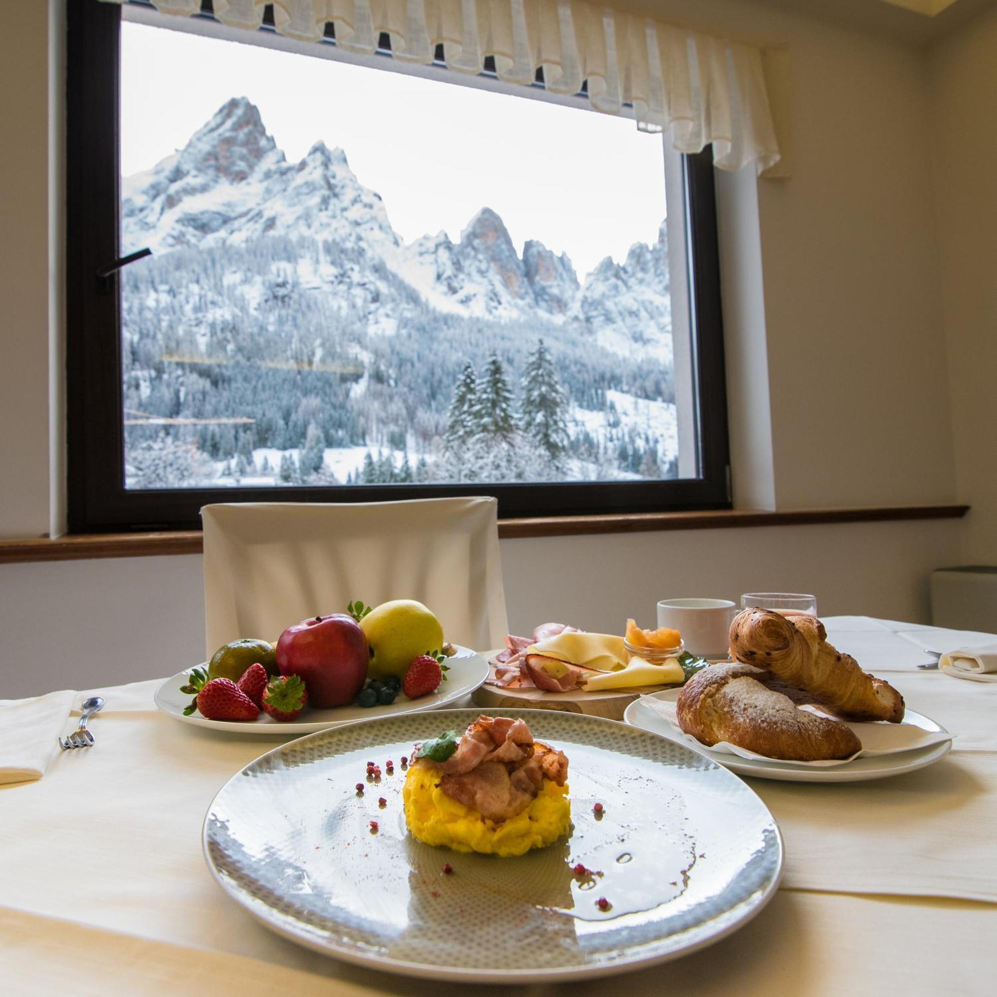 Hotel Colfosco San Martino Di Castrozza Kültér fotó