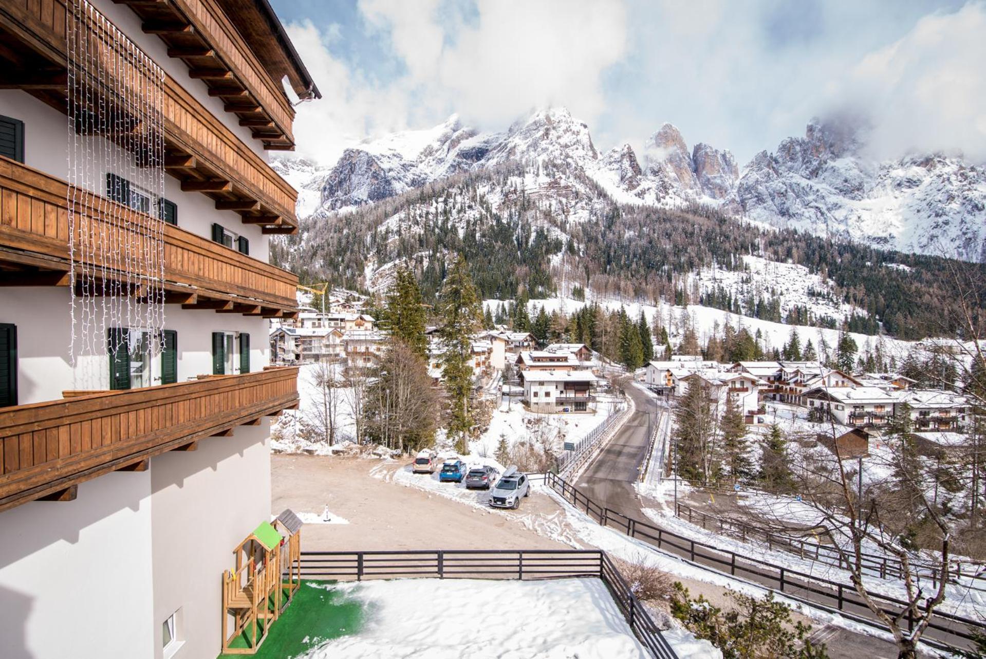 Hotel Colfosco San Martino Di Castrozza Kültér fotó