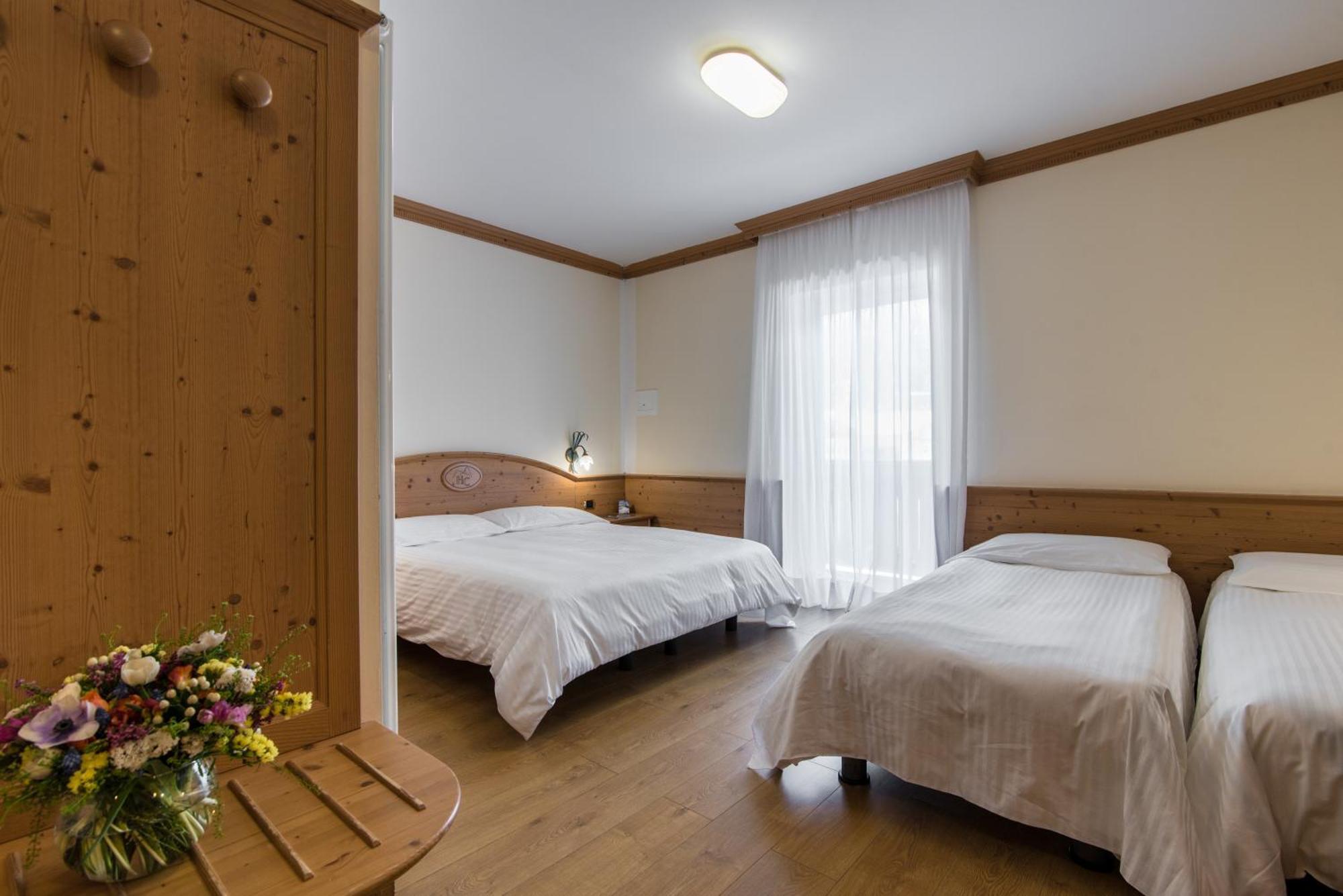 Hotel Colfosco San Martino Di Castrozza Kültér fotó